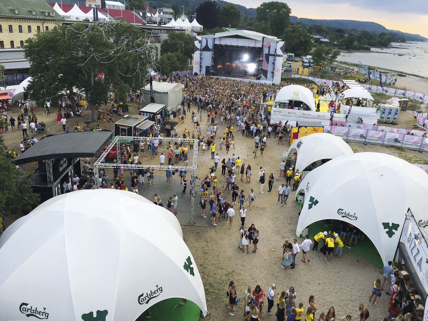 Carlsberg Festival playa — Hexadome